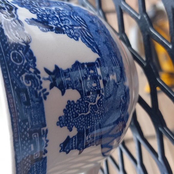 MADE IN ENGLAND - Blue and White Porcelain Teacup - ABOUT 3" - Picture 3 of 6